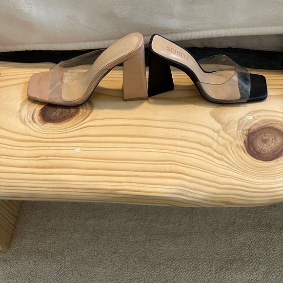 Two pairs of shoes 👠 - Picture 3 of 3